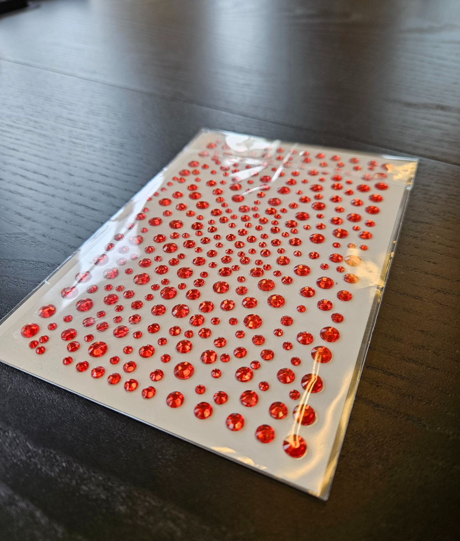 Gezichtsteentjes-festival-glitter-sticker-gezicht-1.png