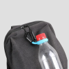 Haak-voor-fles-aan-broek.png