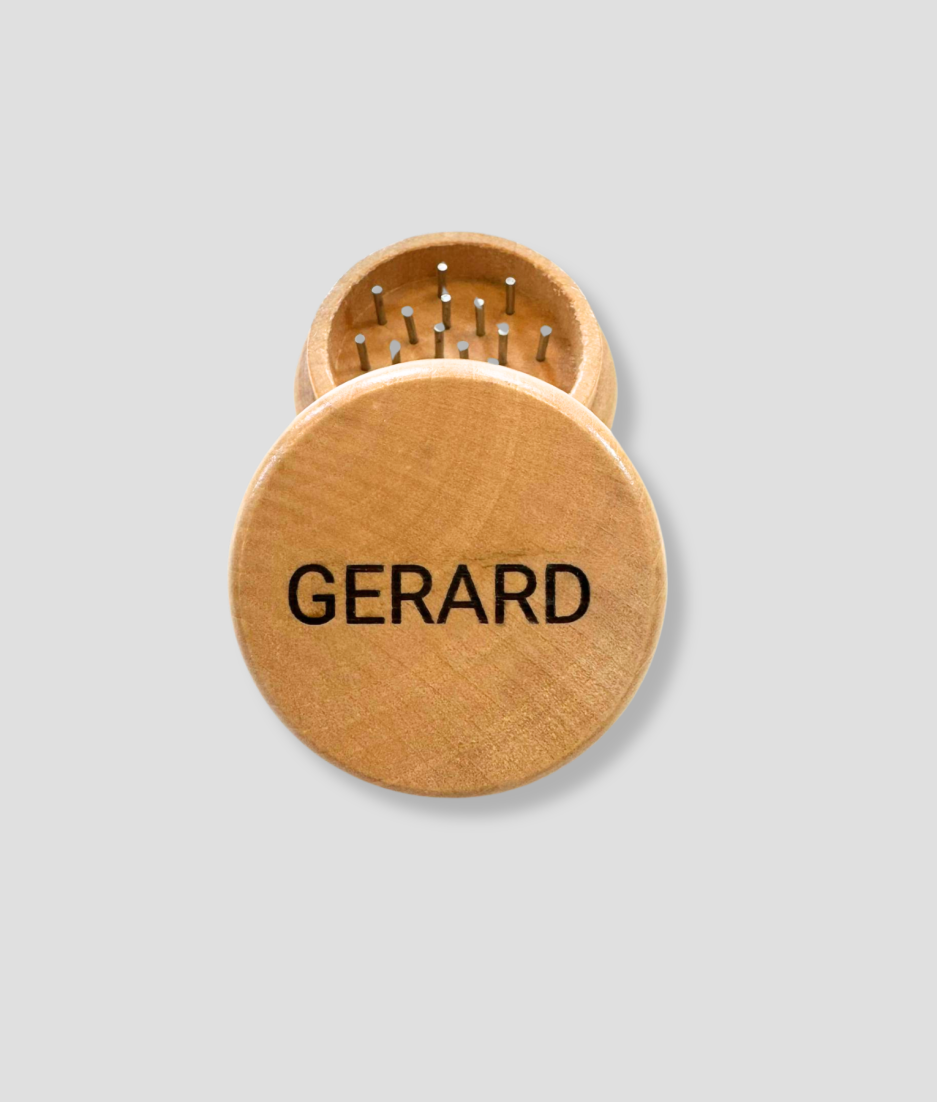 Houten-grinder-met-eigen-naam.png