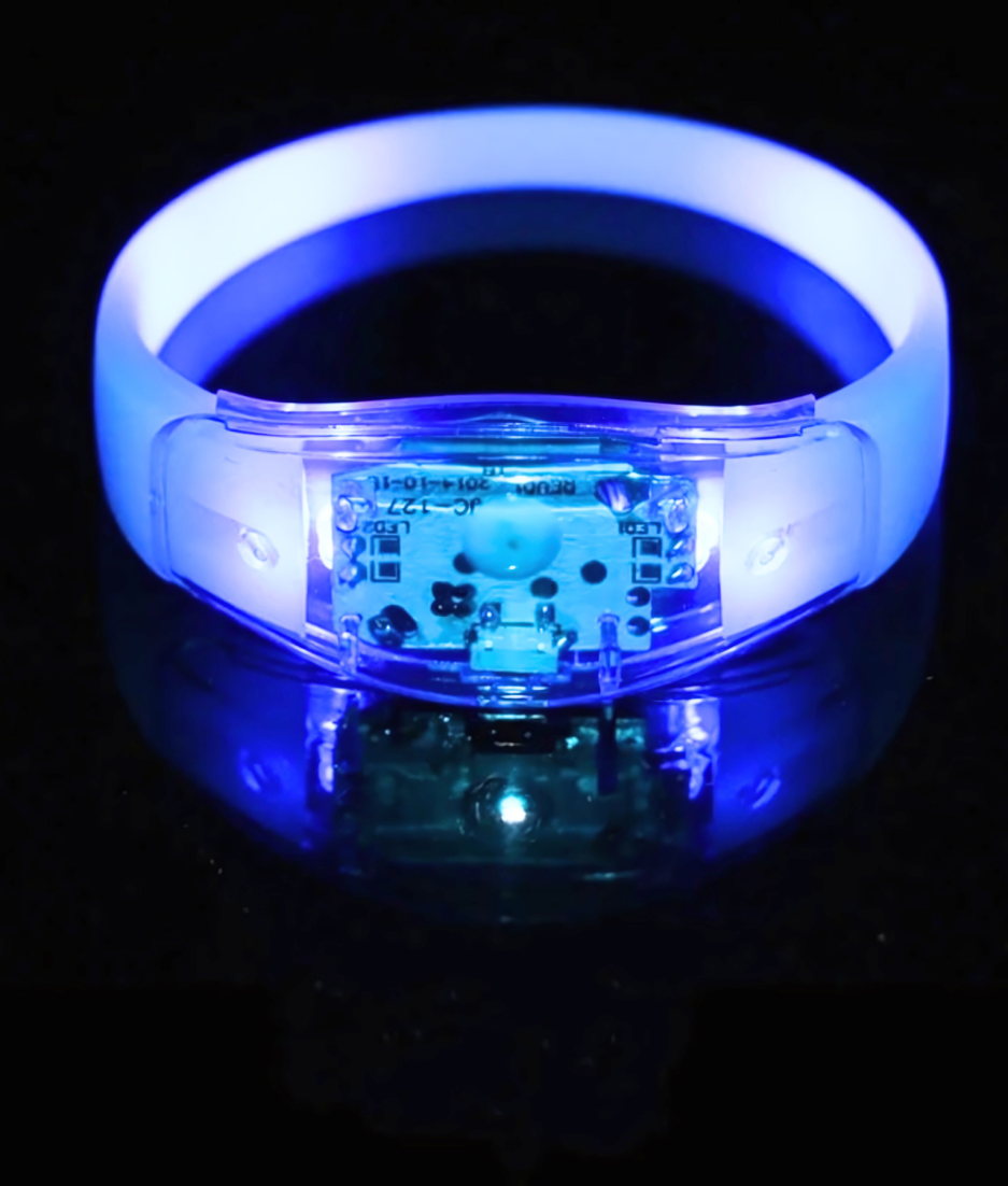 Muziek-geactiveerde-armbanden.png