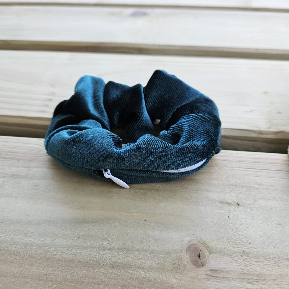 Scrunchie-opbergvakje-festival-scaled-1.jpg