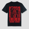 Zwart-met-rood-shirt.png