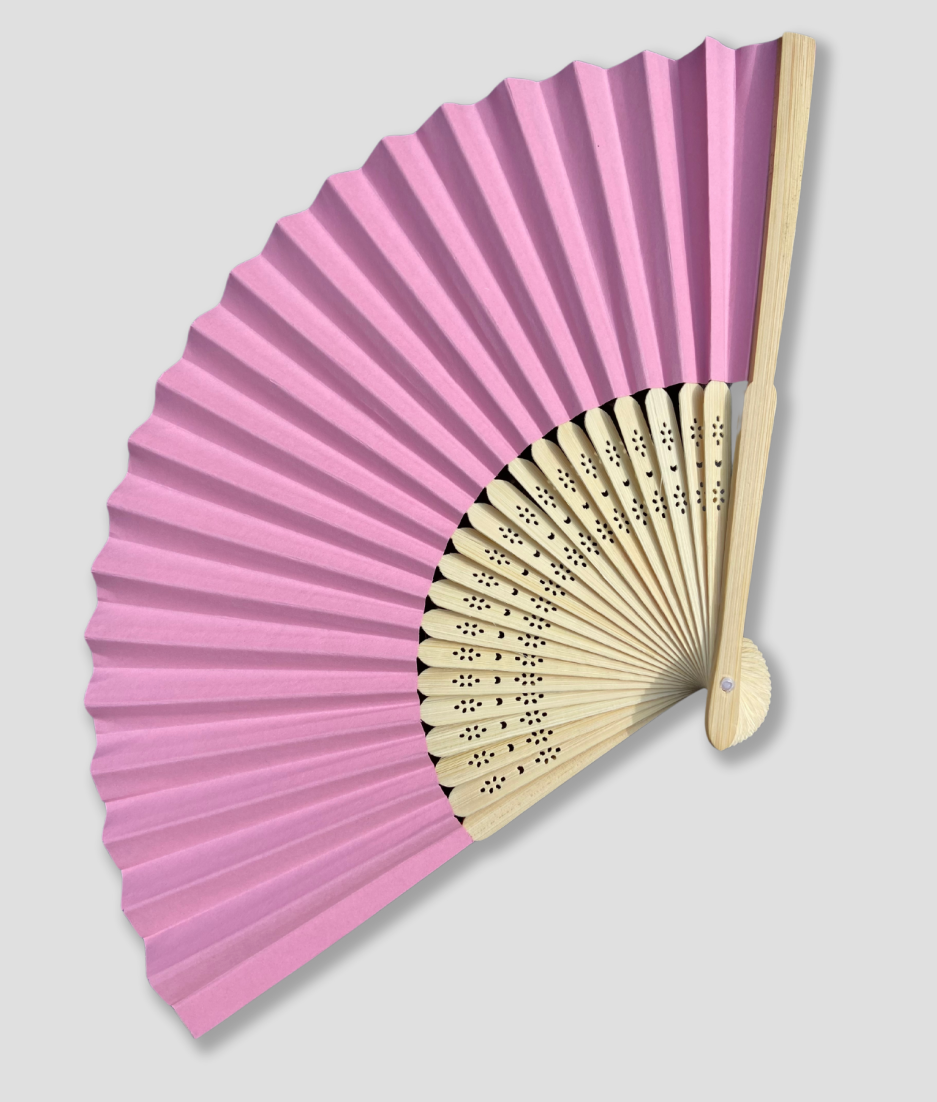 bamboe-waaier-roze-de-beste-festival-waaier-lichte-festival-waaier-festivalwaaier-festivalwaaier-kopen.png
