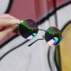 bril-met-regenboog-scaled-1.jpg
