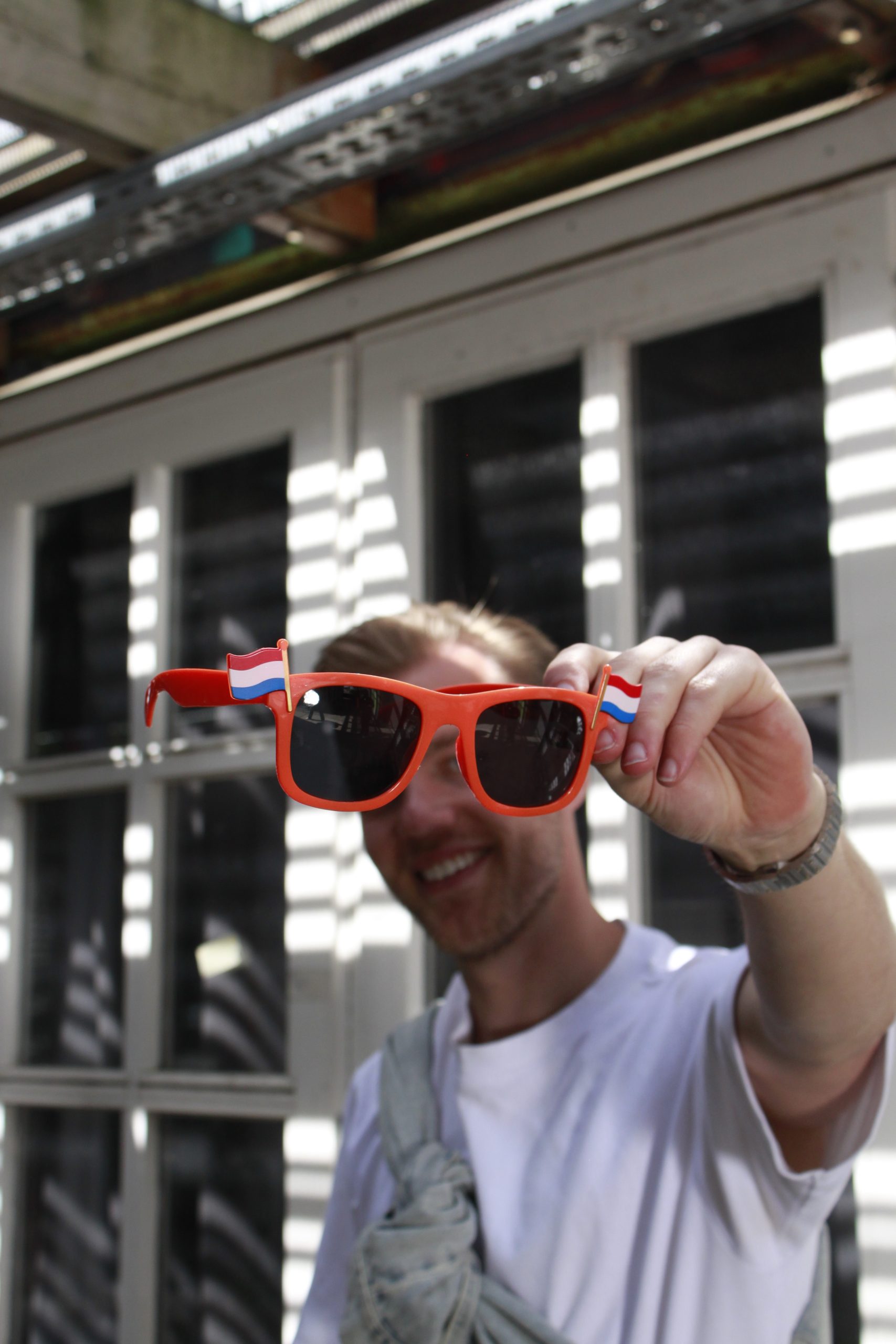 bril-oranje-feest-scaled-1.jpg