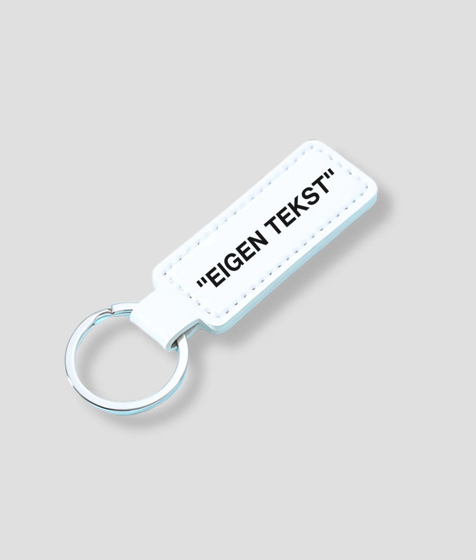 eigen-tekst-witte-custom-sluetelhanger.png