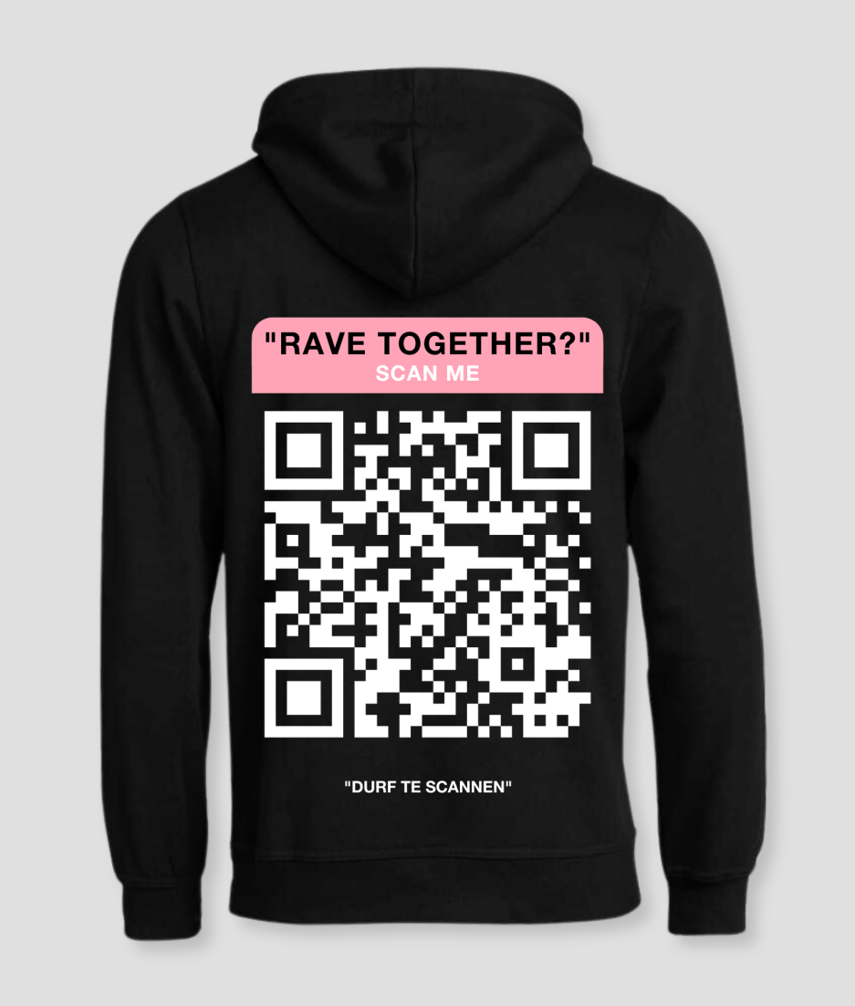 hoodie-met-qr-code.png