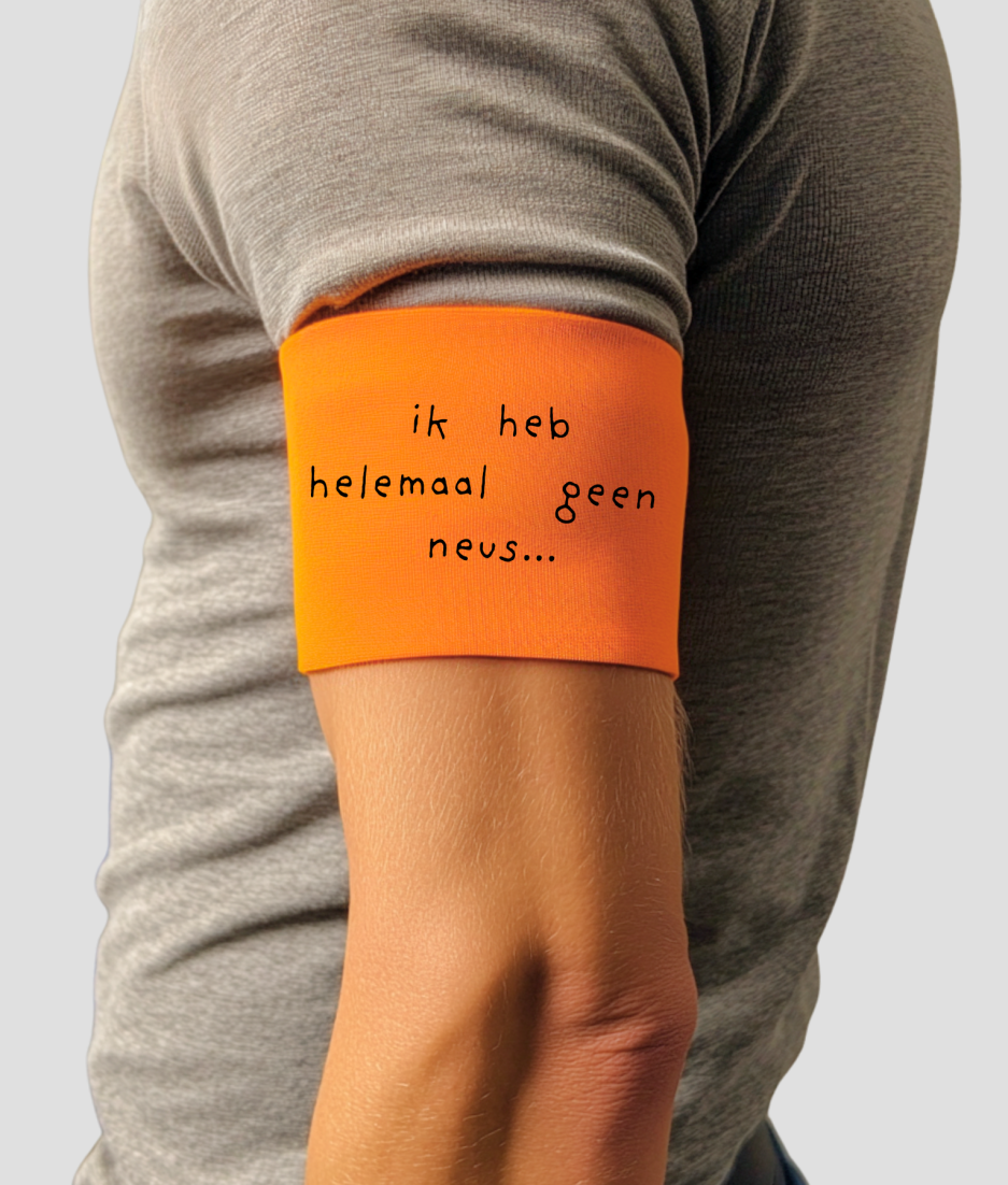 ik-heb-helemaal-geen-neus-oranje-aanvoerdersband.png