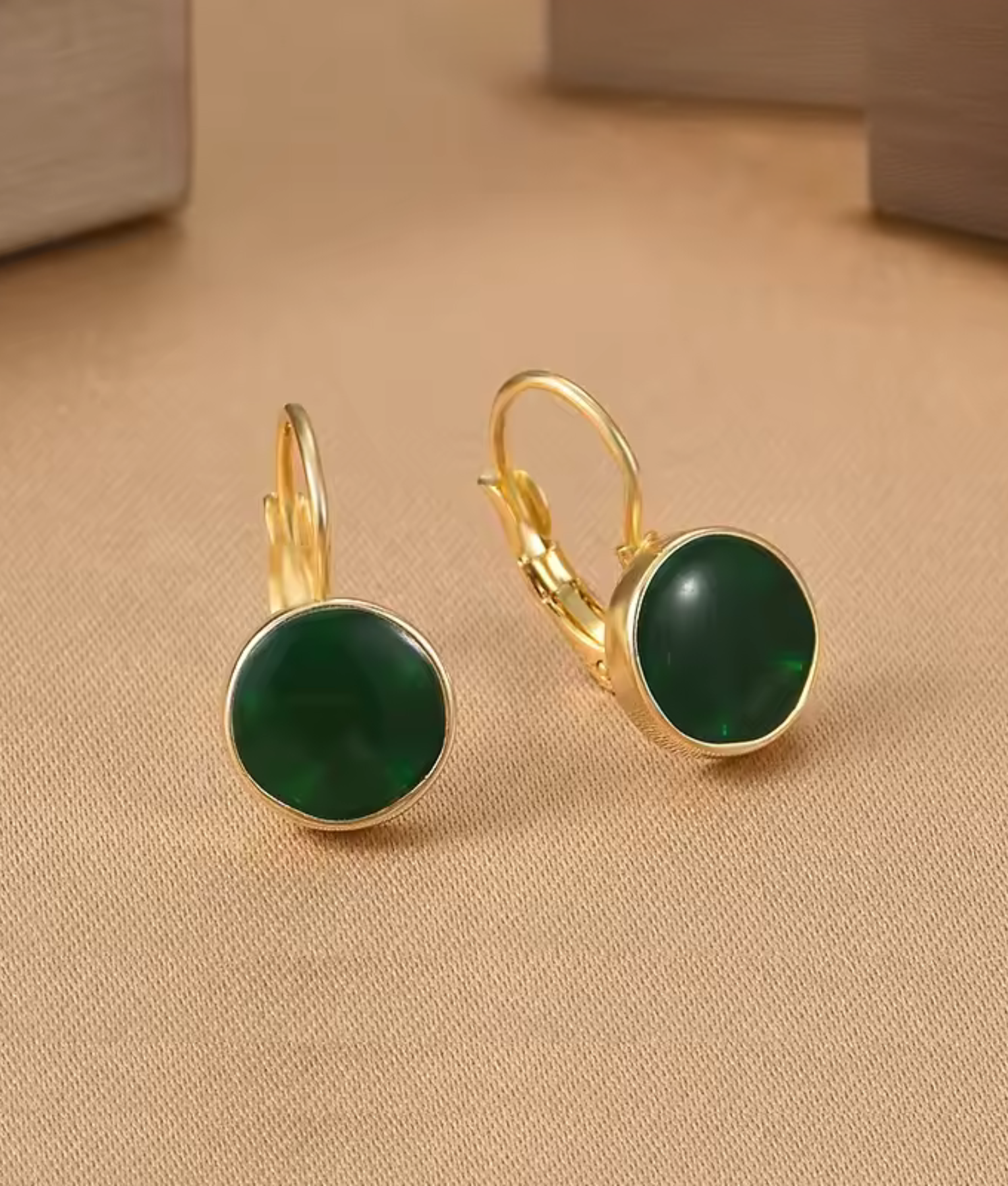 oorbellen-goud-groen.png