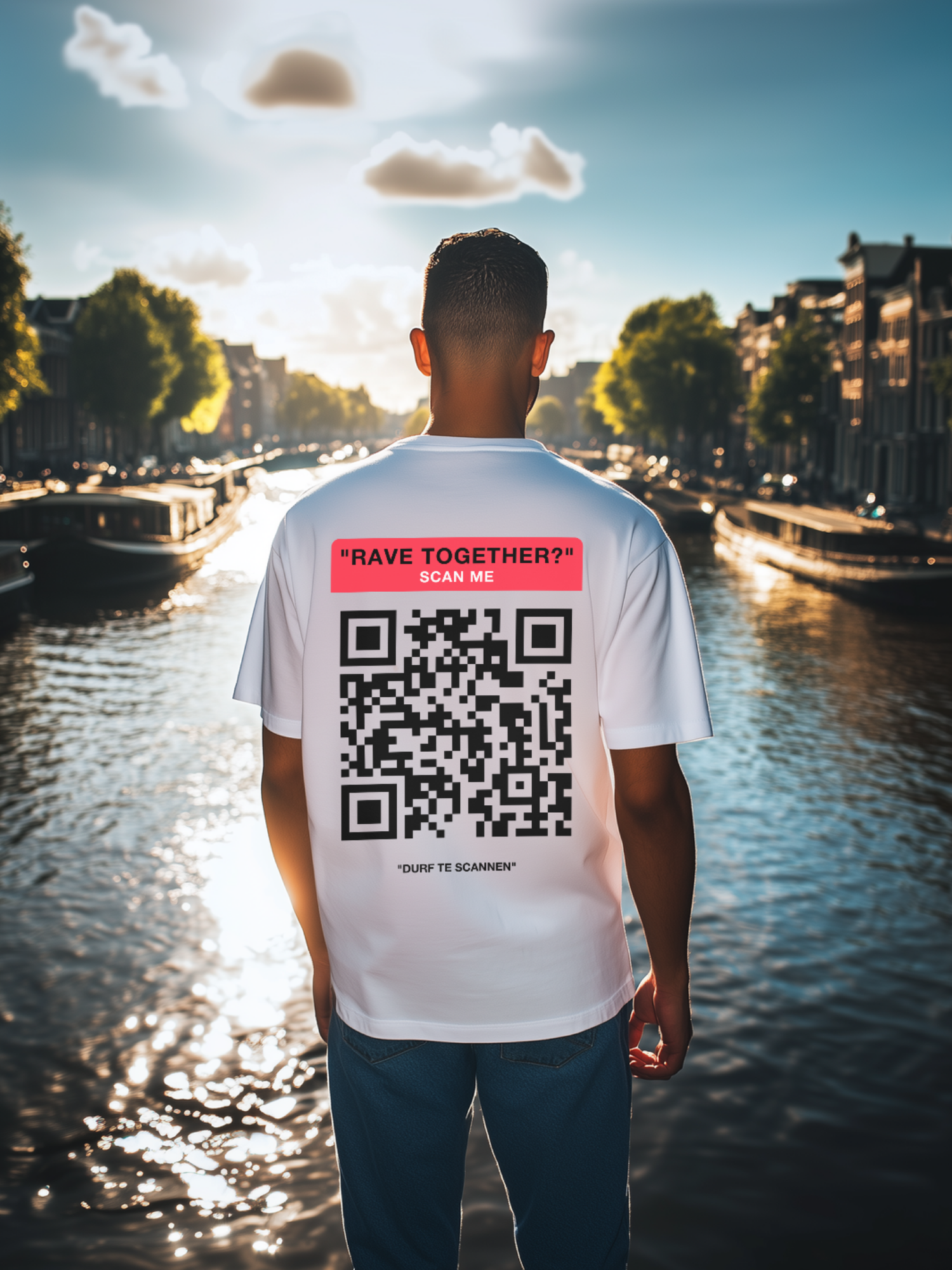 oversized-wit-qr-code-social-media.png