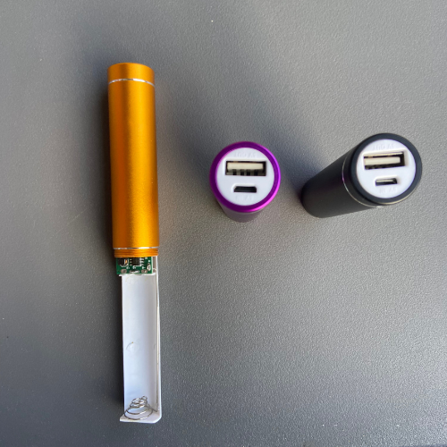 powerbank-met-opbergvakje.png