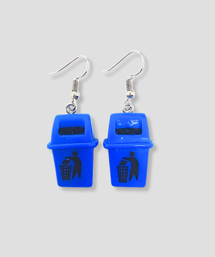prullenbak-blauw-oorbellen.png