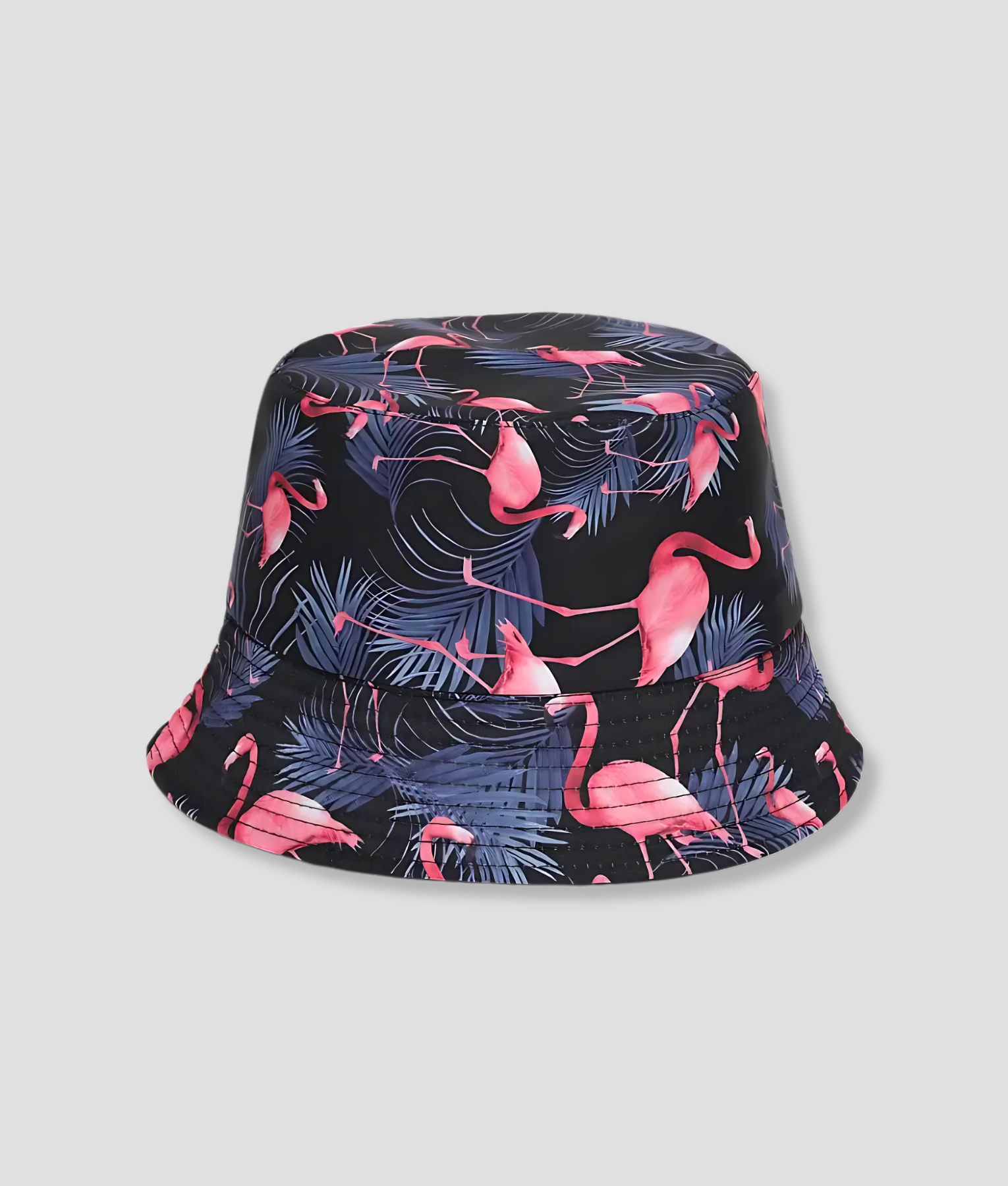 roze-buckethat-op-zwarte-hoed-tropical.png