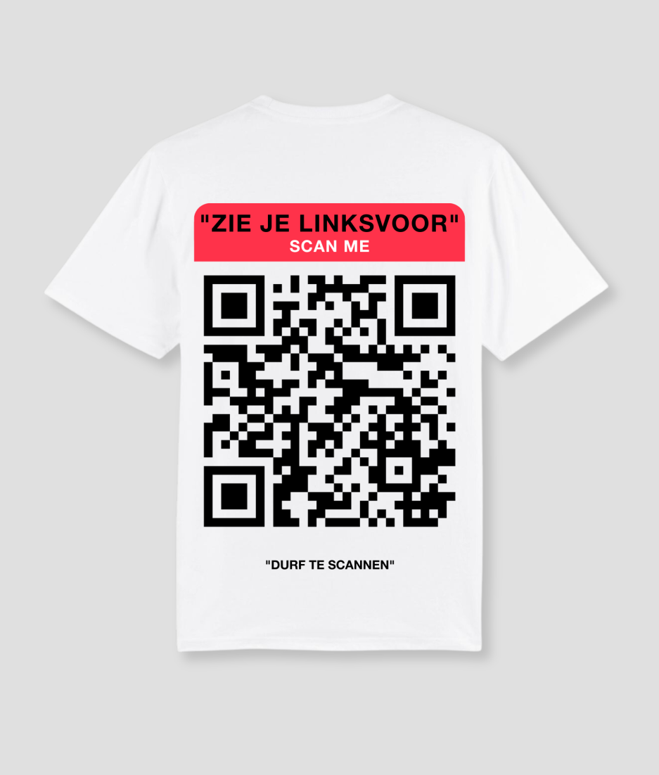scan-me-wit-tshirt-qr-code-kleding-eigen-socials-qr-code-tshirt.png
