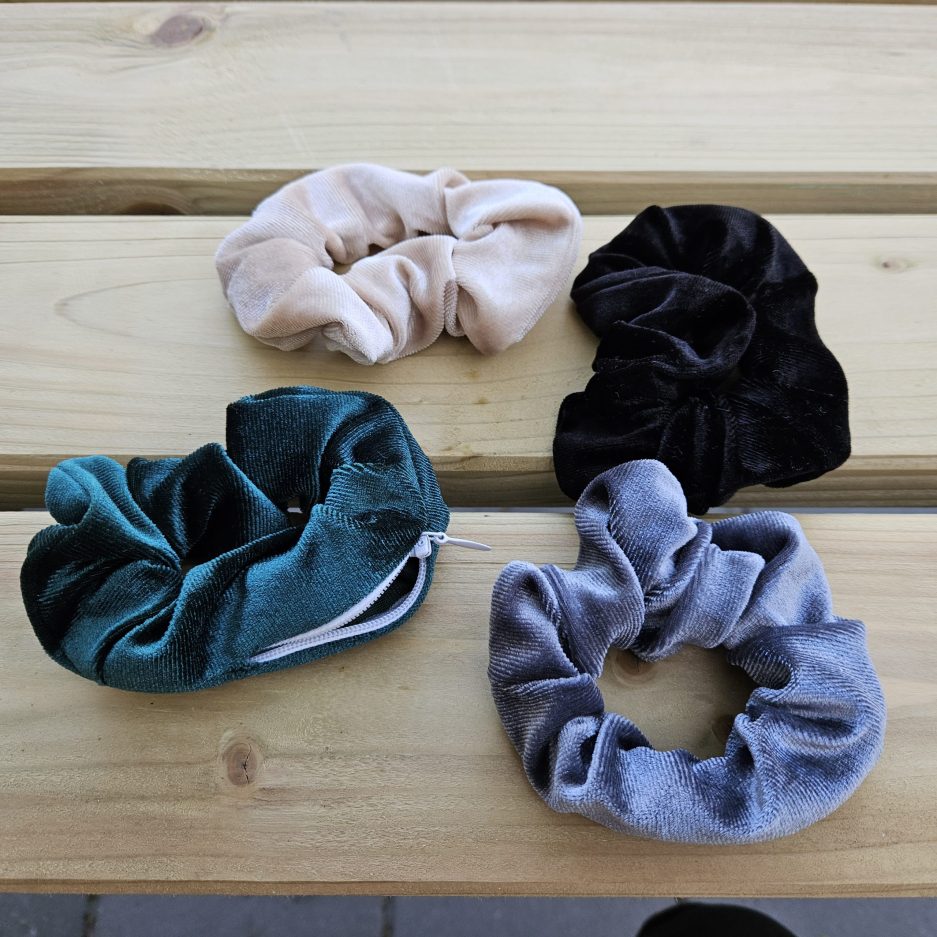 scrunchies-met-opbergvakje-geheim-scaled-1.jpg