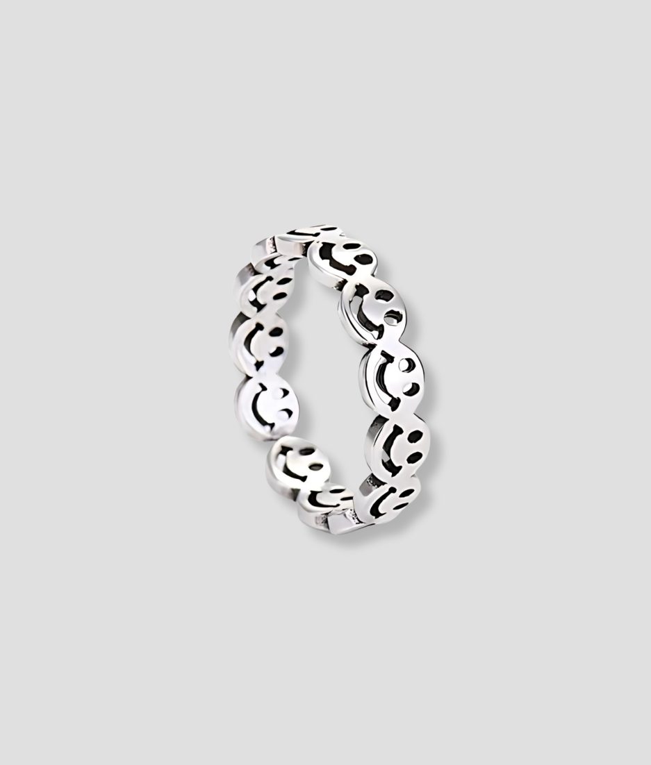 smiley-ring.png