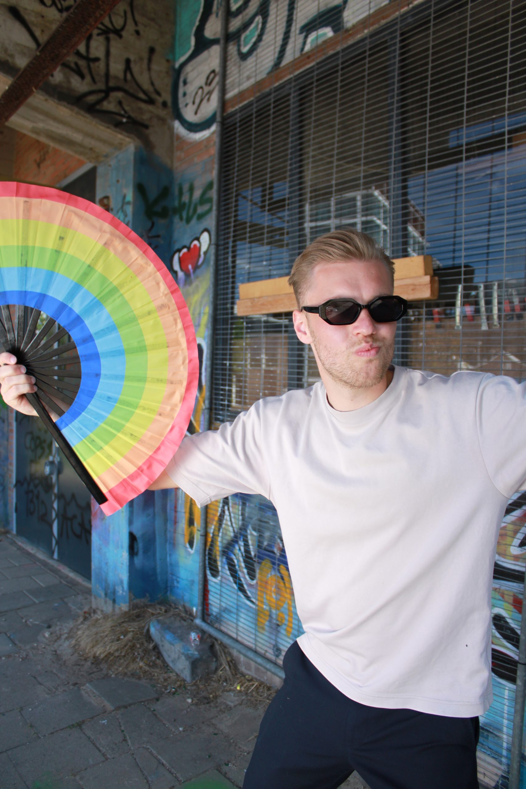 waaier-regenboog-scaled-1.jpg