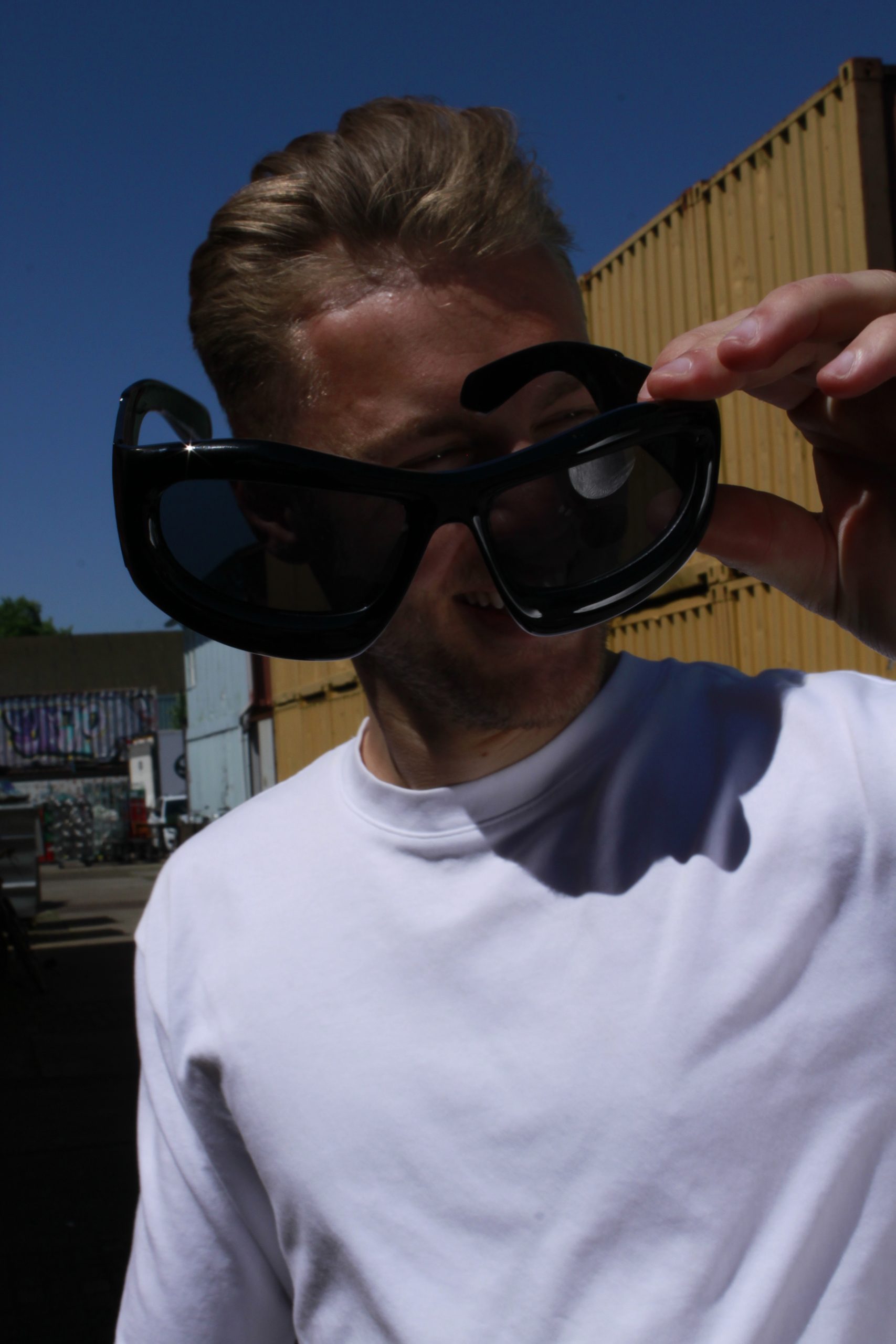 zonnebril-unisex-scaled-1.jpg
