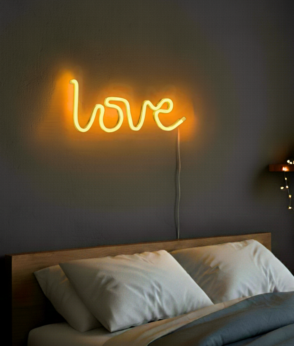 Neon lamp tekst love