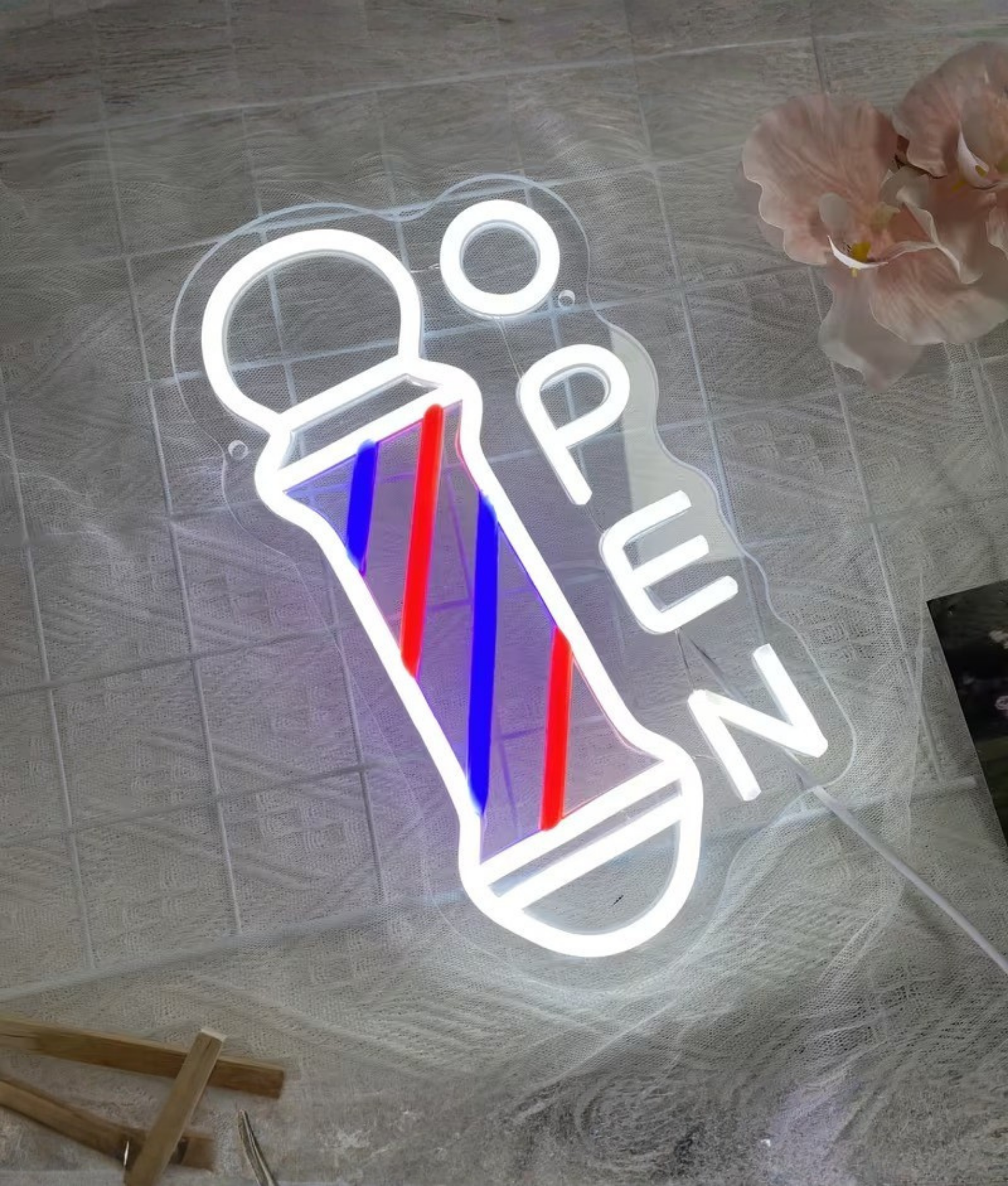 kapper neon display