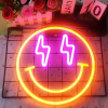 muur neon smiley