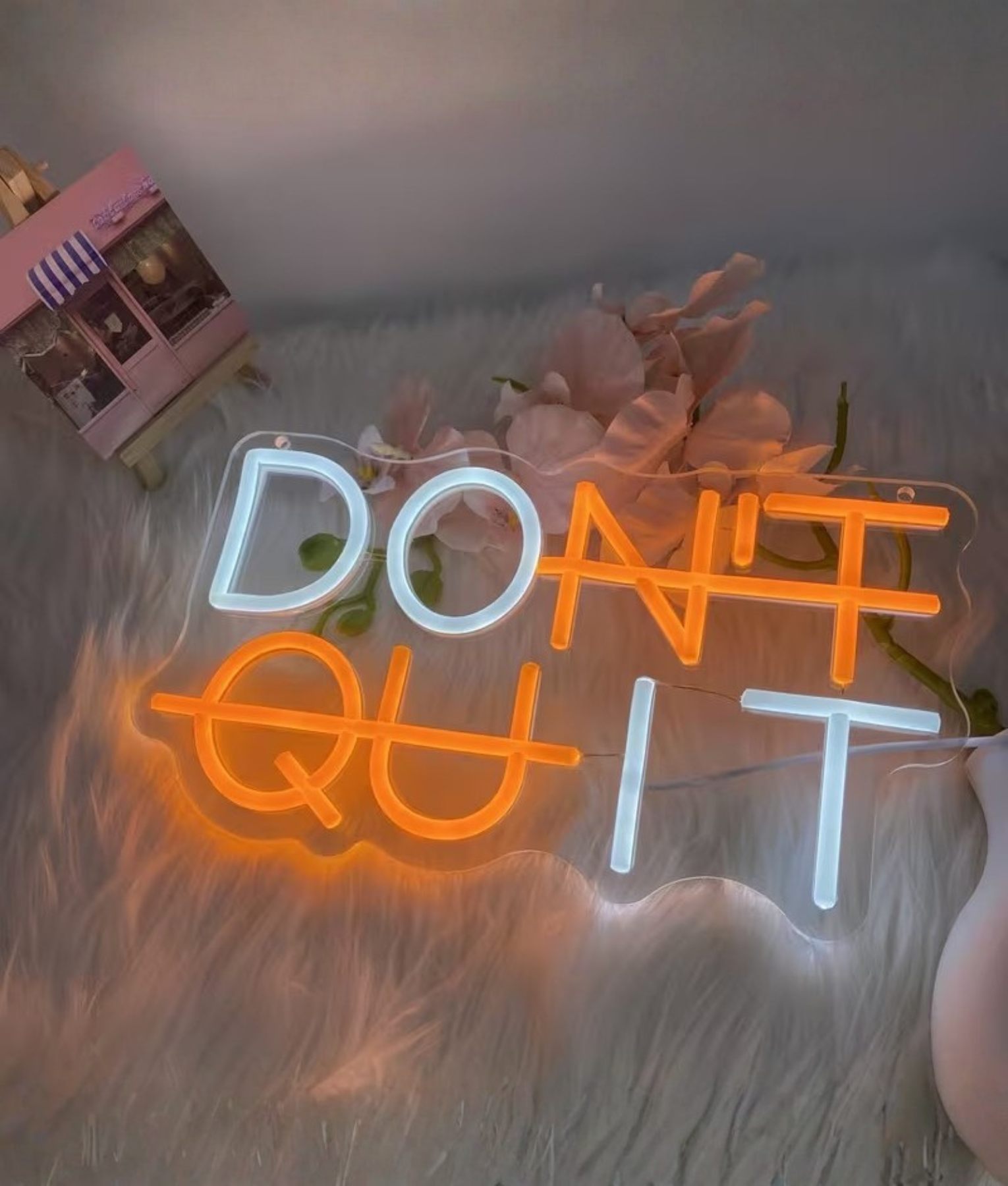 neon dont quit