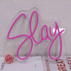 slay neon boven bed