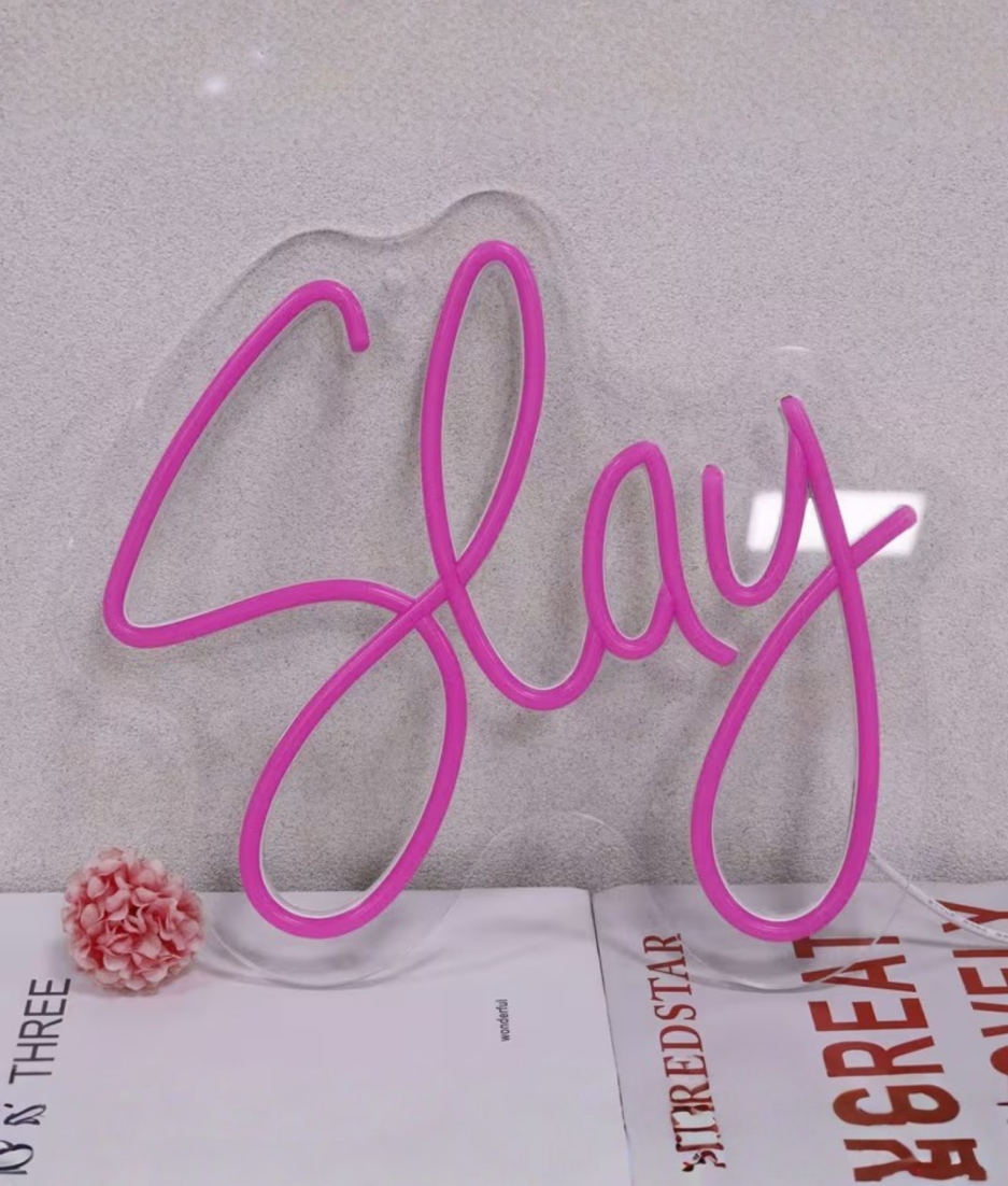 slay neon boven bed