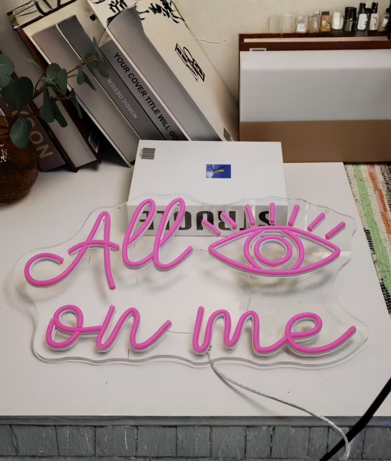 voorbeeld neon lamp uit