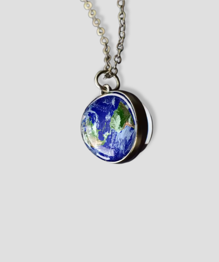 ketting aarde