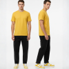 sneaker model geel