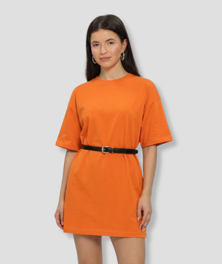 Zwart riempje tshirt jurk model