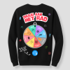 zwarte sweater draai aan het rad