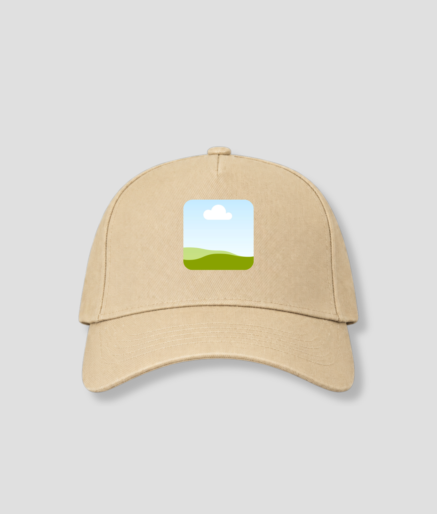 Beige cap met vierkante foto opdruk op voorpaneel