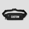 Zwarte fanny pack met witte tekst CUSTOM opdruk op voorzijde