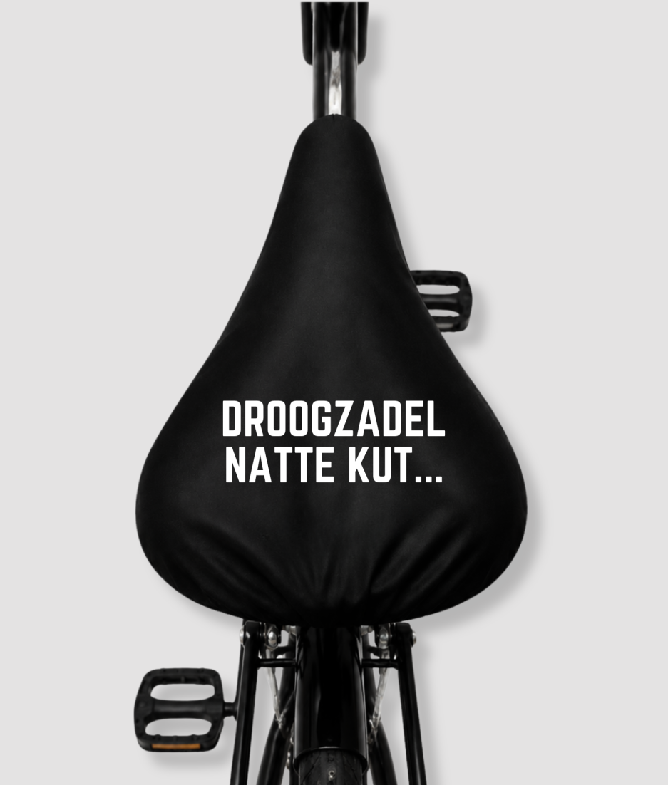 Zwarte fietszadelhoes met grappige eigen tekst opdruk voorbeeld gepersonaliseerde zadelhoes met zelf te kiezen tekst cadeau voor fietsers