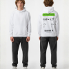 Witte hoodie met groene boarding pass print en eigen tekst op de rug