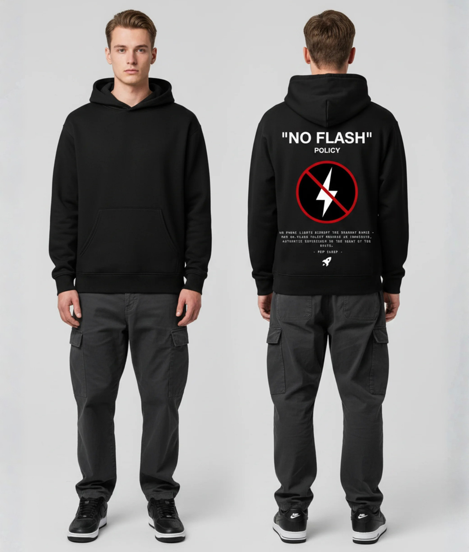 Man in zwarte hoodie voor- en achterkant met NO FLASH POLICY tekst en verboden flits icoon