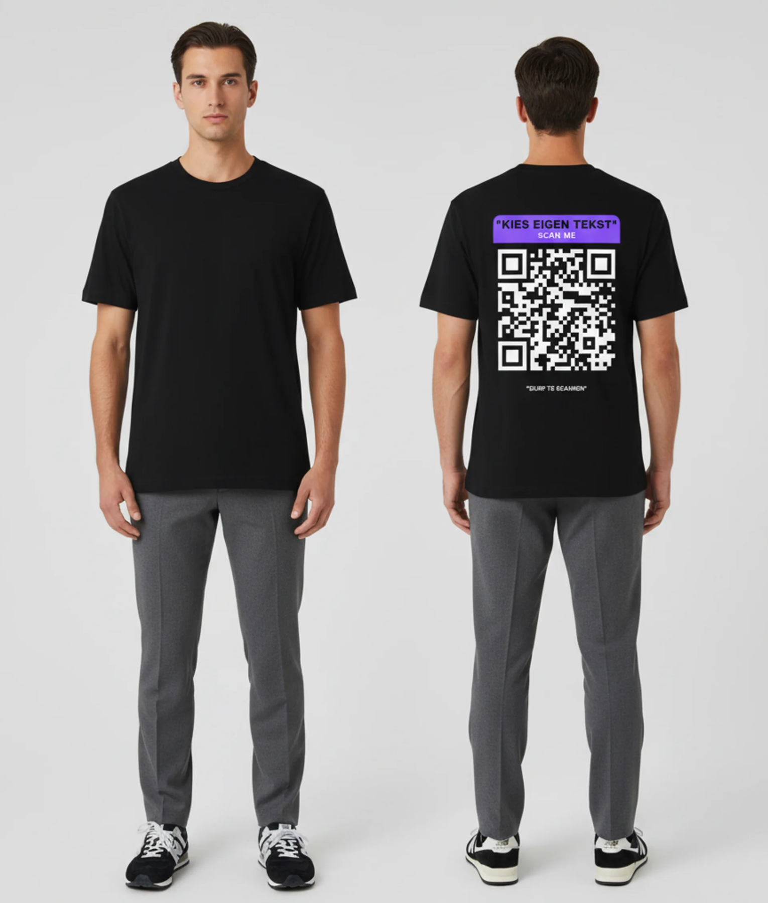 Zwart unisex T-shirt voor- en achteraanzicht gedragen door mannelijk model met paarse Kies Eigen Tekst banner en grote zwart-witte QR-code personaliseerbaar op de rug