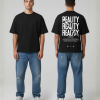 Zwart T-shirt met REALITY tekst in wit herhalend op de rug