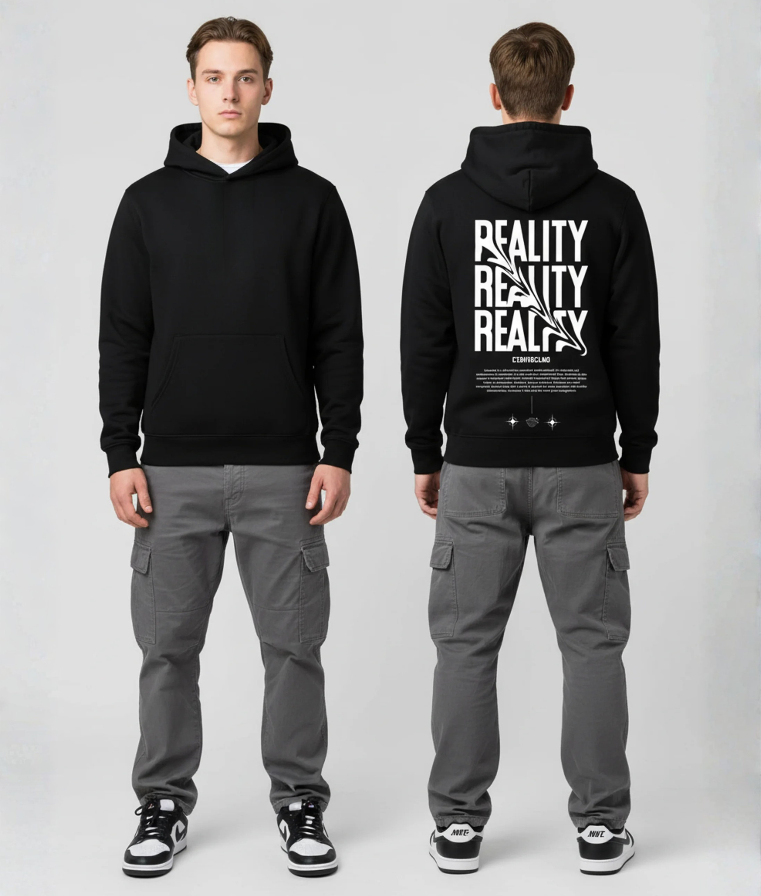 Man in zwarte hoodie voor- en achterkant met herhaalde REALITY tekst print op de rug