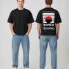Zwart T-shirt met ramen bowl print en YOU HAD ME AT RAMEN TECHNO tekst op de rug