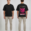 Zwart T-shirt met roze adelaar illustratie, Japanse tekens, VITA AETERNA MMXXIV tekst en gouden sterren op de rug