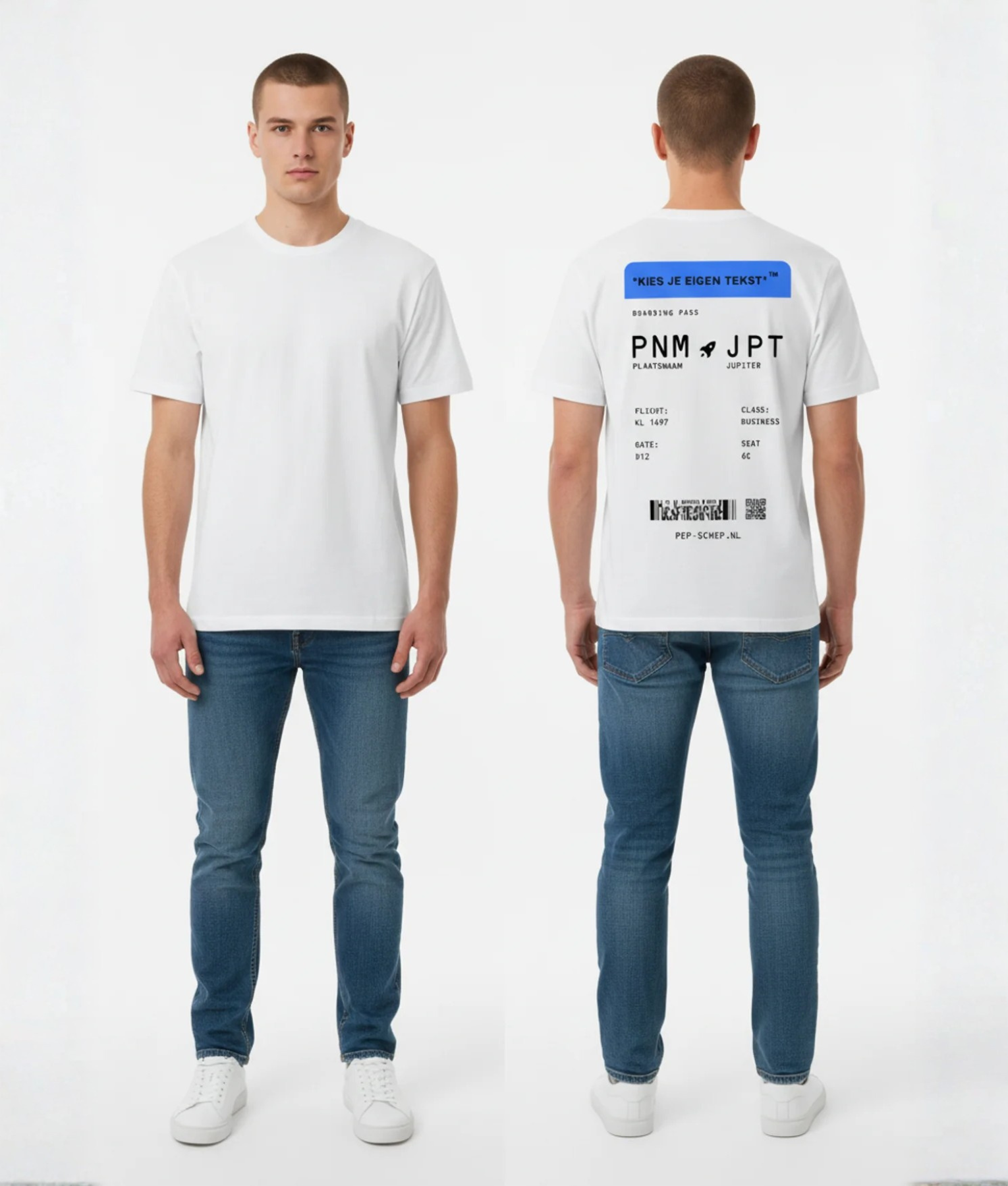 Wit T-shirt met blauwe eigen tekst banner en boarding pass print met PNM naar JPT vluchtdetails en PEP-SCHEP.NL tekst op de rug