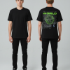 Zwart unisex T-shirt voor- en achteraanzicht gedragen door mannelijk model met WORLD globe print in neon groen op de rug