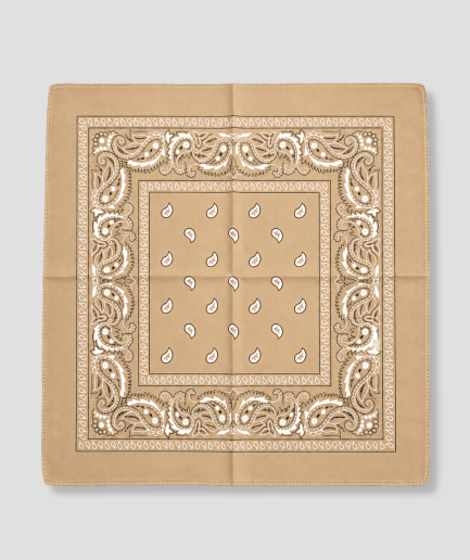 Donkerbruine bandana met paisley print, plat gevouwen