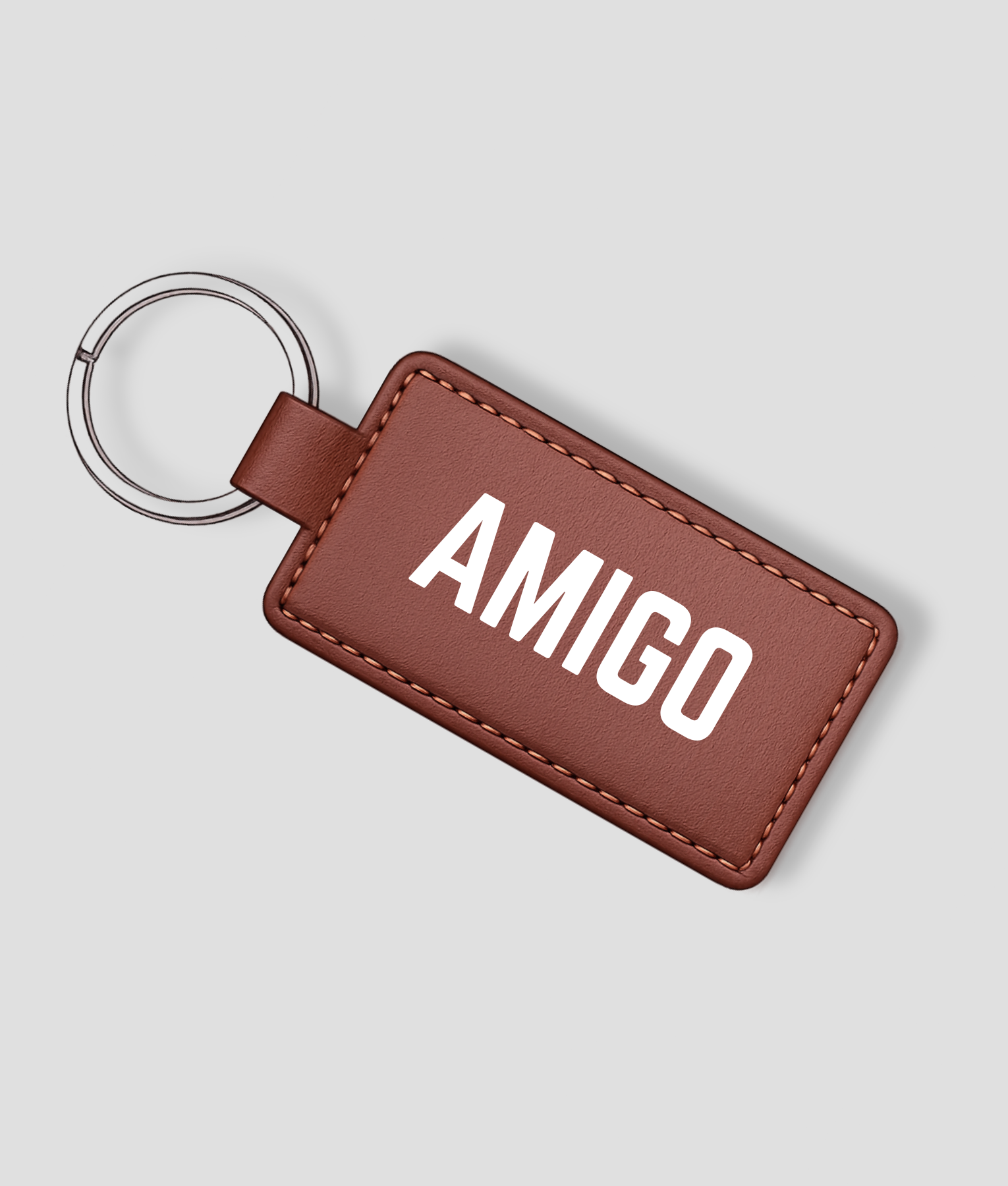 Roodbruine leren sleutelhanger die je zelf kunt personaliseren met eigen tekst