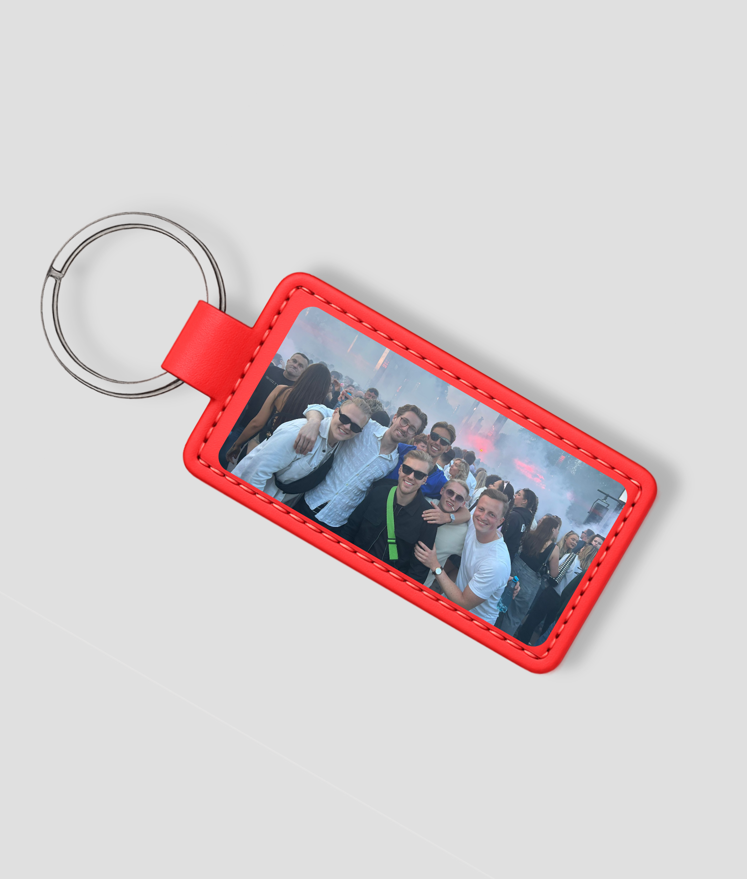 Fotolederen sleutelhanger met eigen afbeelding