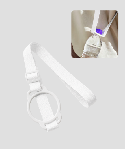 Witte verstelbare fleshouder band met witte ring clip om een waterfles mee te dragen