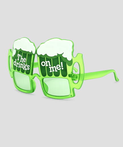 Groene bierpul feestbril met tekst The drinks on me